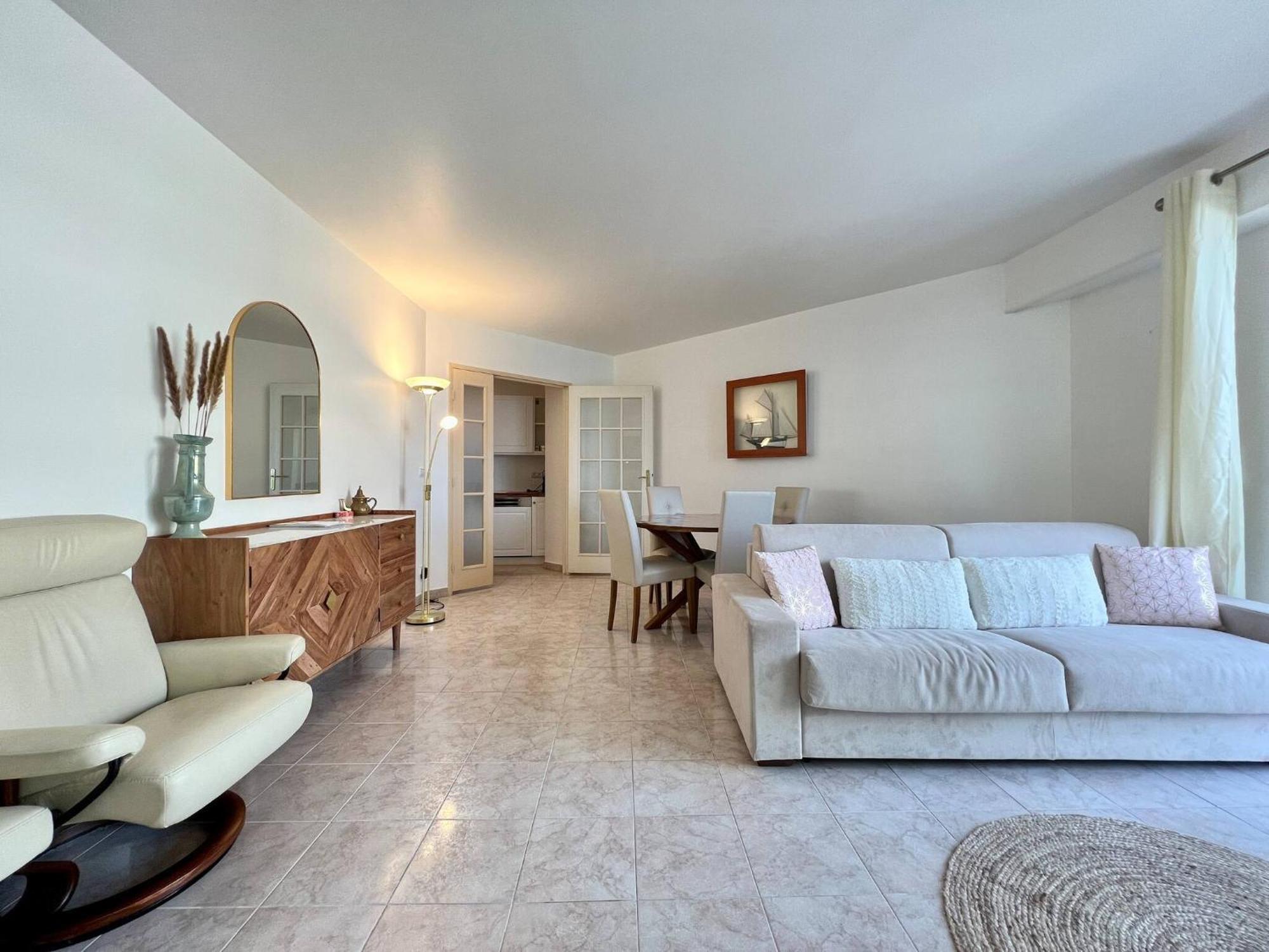 'Le Victoria Beach' Vue Mer Plein Centre, Spacieux Menton Exterior photo